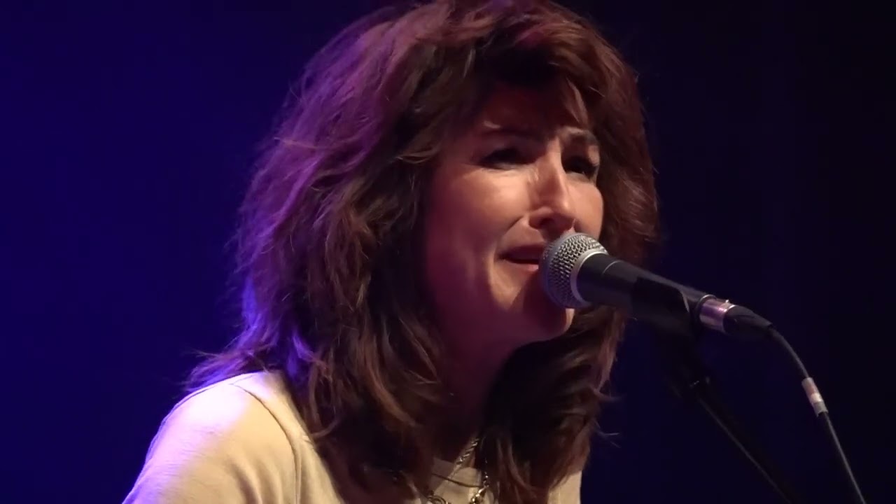 Joan As Police Woman - Feed The Light (Live) Paris, Café de la Danse 03/2022