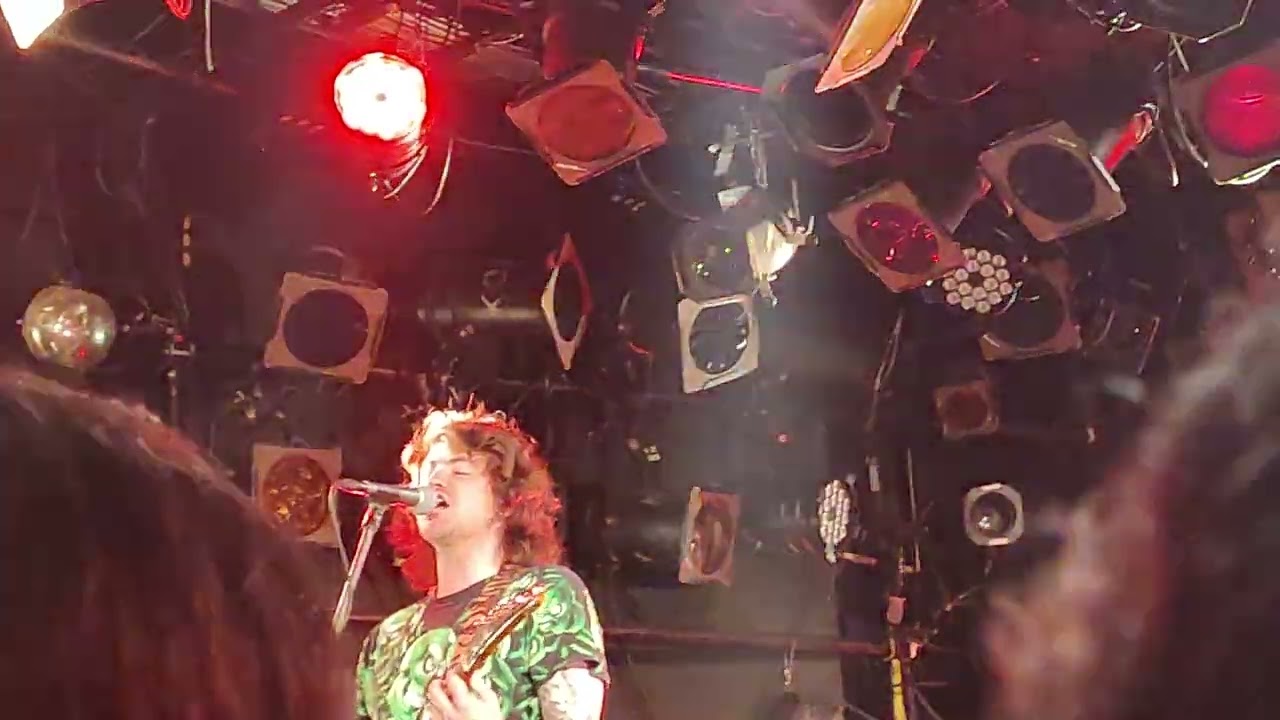 Amyl and the sniffers live in Japan intro 6/9/23 (Control)