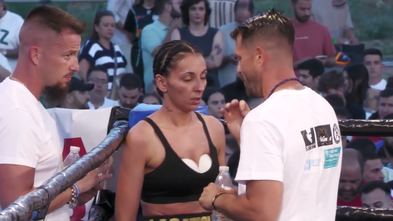 H1 MAX PUGA FIGHTER - COMBATE K1 PROFESIONAL - ISABEL PULIDO (RR TEAM) VS ELENA RUIZ