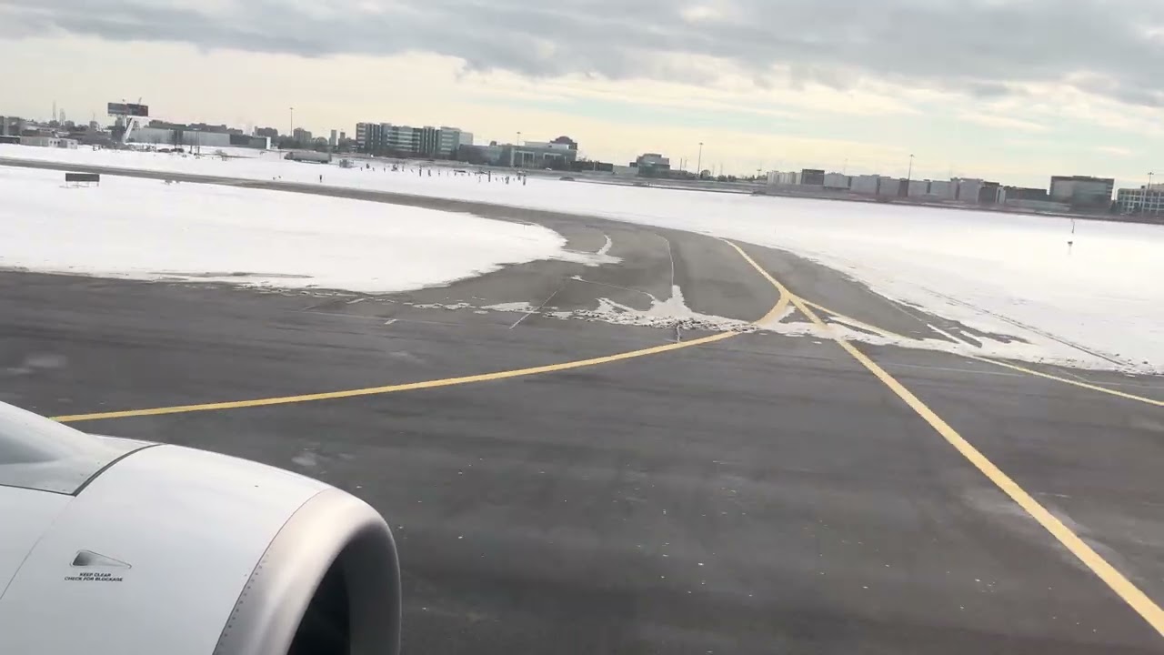 Porter Airlines Embraer E195-E2 Landing at Toronto Pearson International Airport (YYZ/CYYZ)