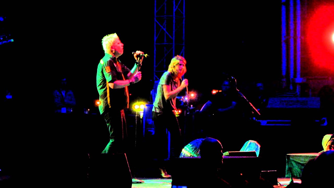 The Offspring (w/ lead singer of Dead Sara) 