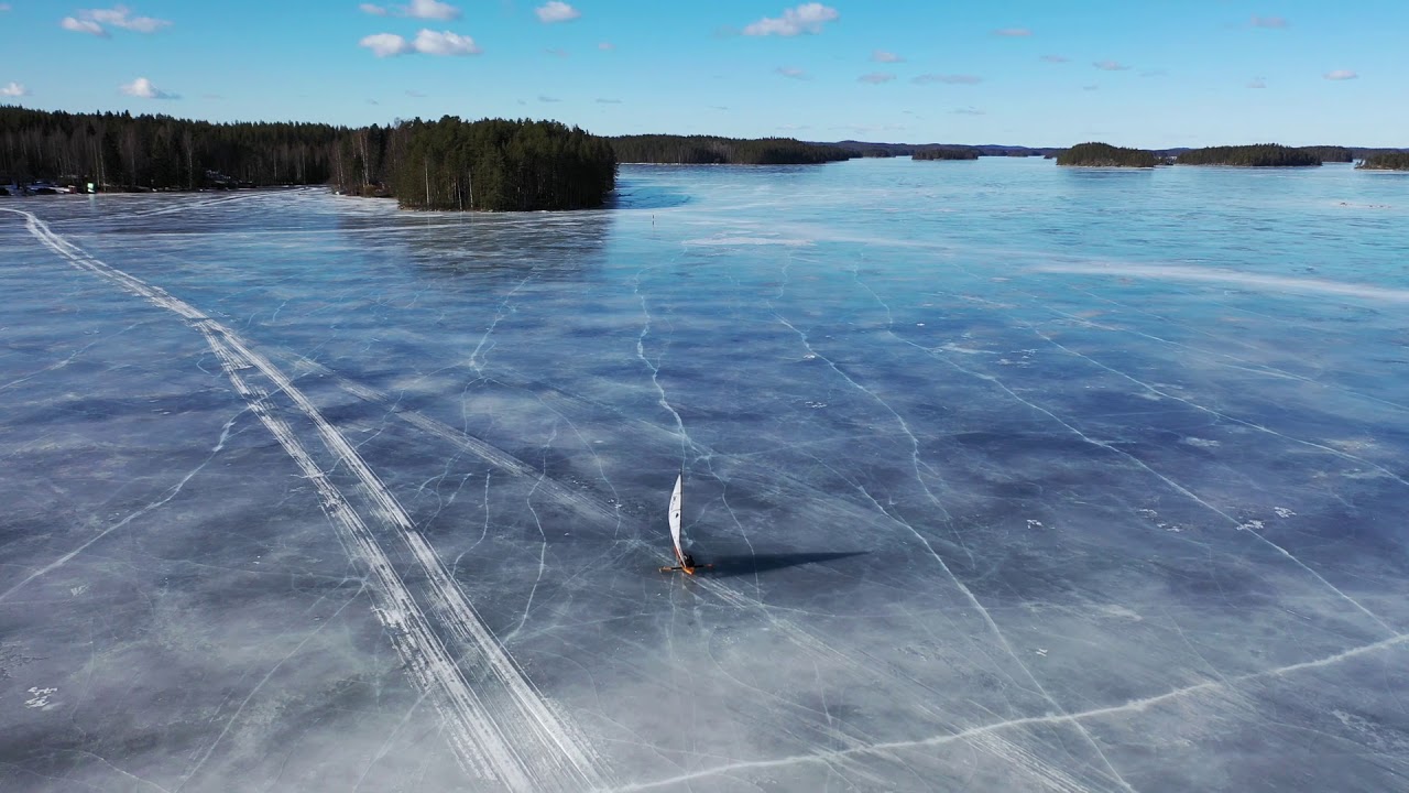Jääpursi Kermajärvellä - pitkä versio