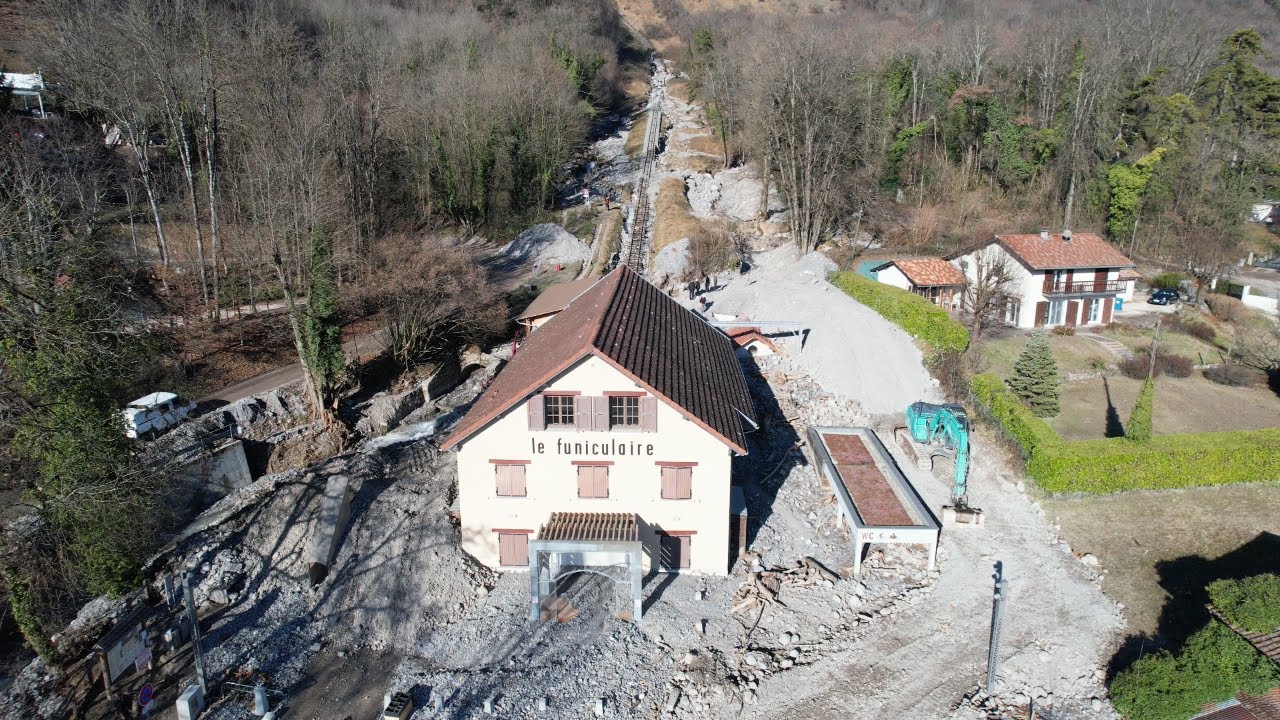 FUNICULAIRE LUMBIN SAINT HILAIRE DU TOUVET DETRUIT PAR LES PLUIES TORRENTIELLES