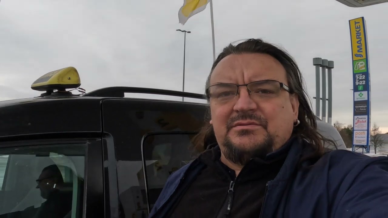 Taksi Veskun Kauhava/ Härmä ajelua - Härmän jätkän elämää