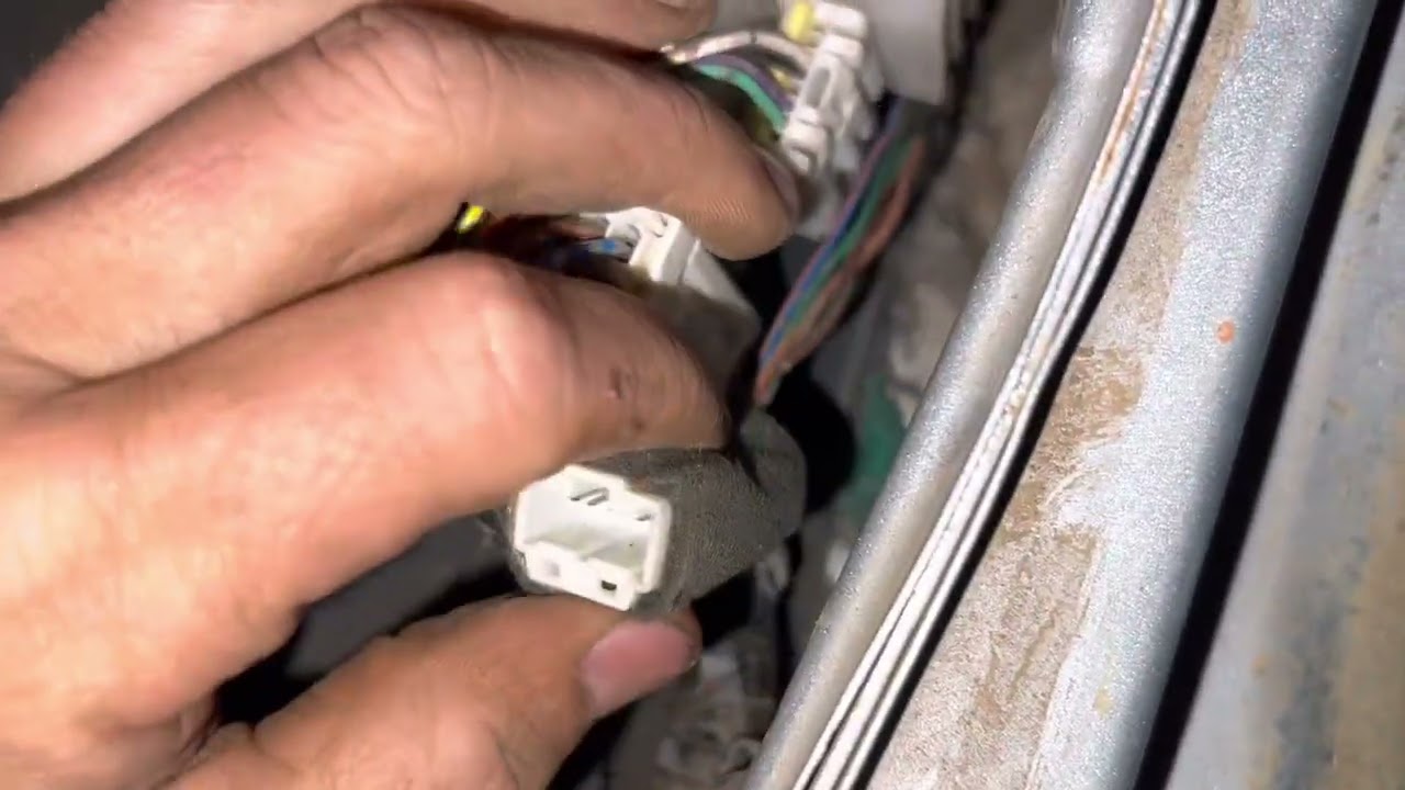 2000-2002 Xterra door removal walkthrough