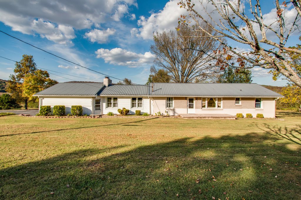 7697 Trousdale Ferry Pike Lebanon TN 37090