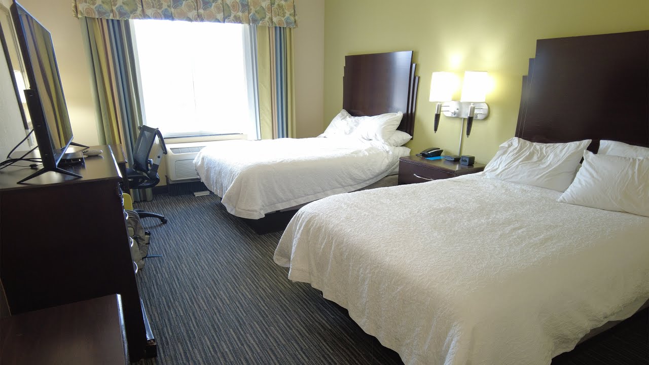 Hampton Inn Alpine, TX - Full Hotel Room Tour