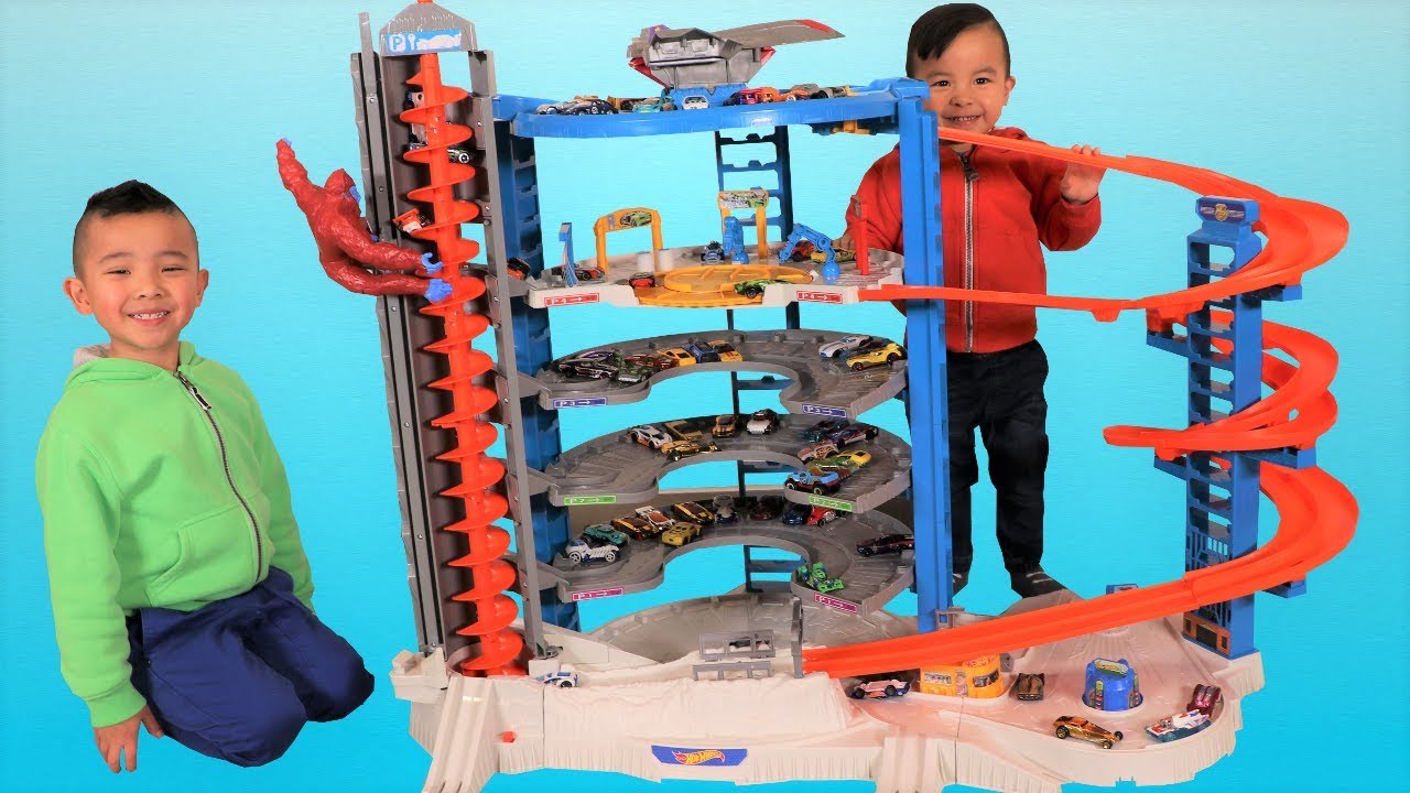 Super Ultimate Garage playset  Fun With CKN