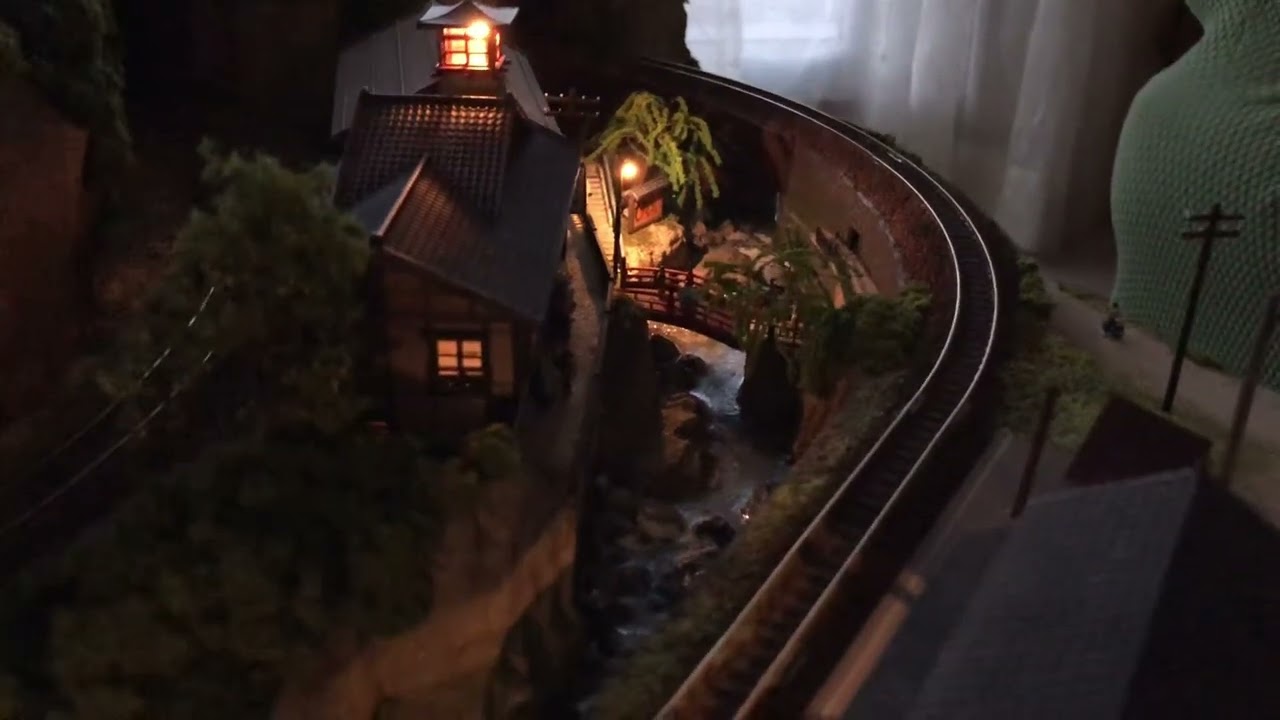 ホタルの舞う山間の温泉街2  A hot spring inn with flying fireflies Japanese diorama N-Gauge