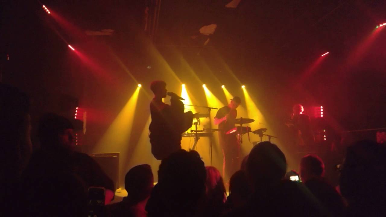 Mura Masa - Love$ick (feat. Bonzai) Live in Toronto