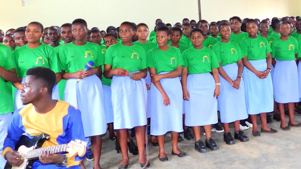 IBYIRINGIRO BY YAKINI CHOIR