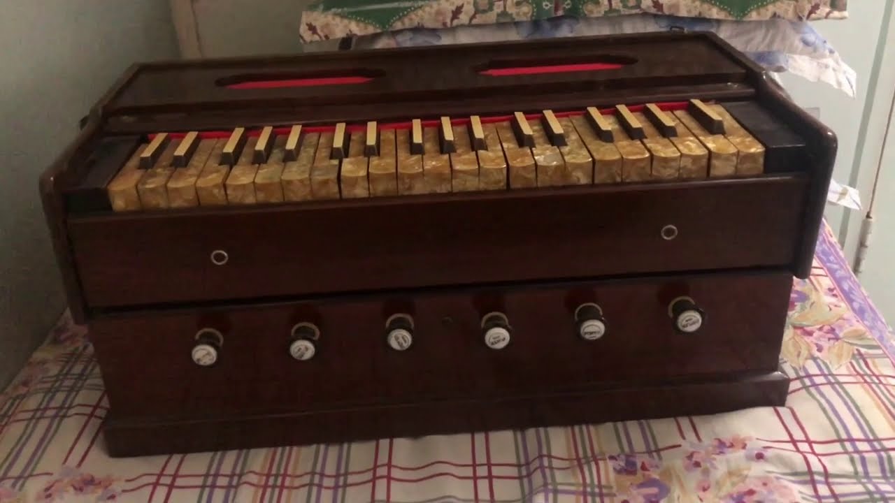 MY GRANDPAS 100 YEAR OLD ANTIQUE FRENCH HARMONIUM!