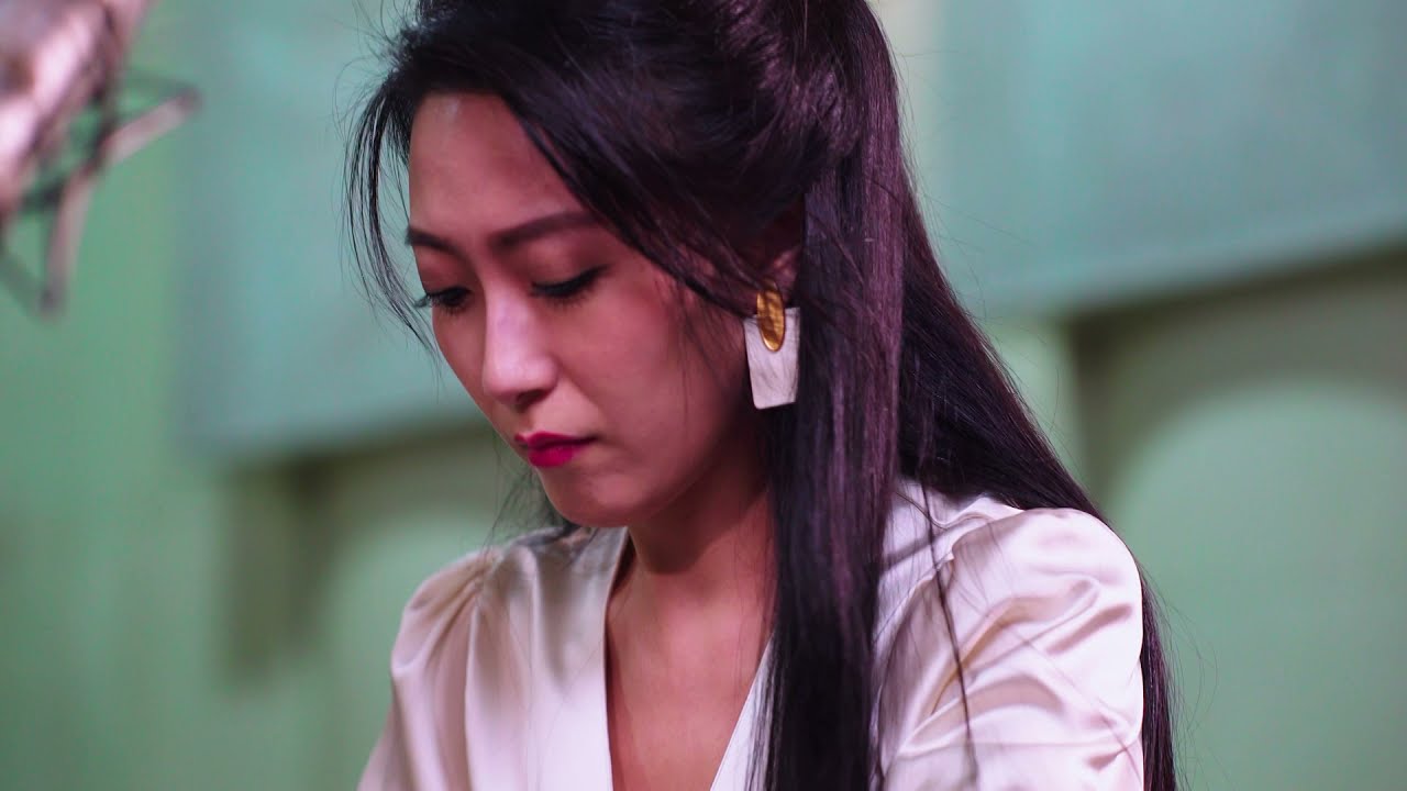 Chinese Guzheng Music - The Spring on Snow Mountain  古筝 《雪山春晓》 苏畅演奏 中国音乐地图 听见国乐 瑞鸣音乐 Rhymoi Music