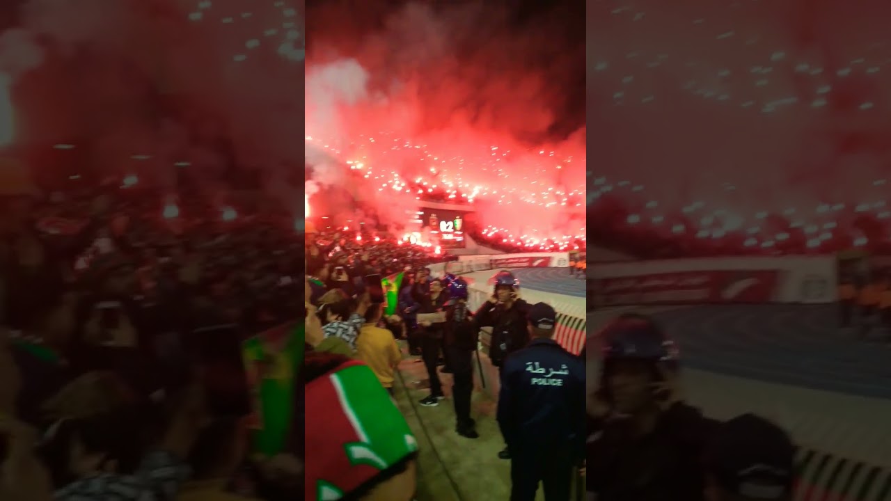 Craqage virage sud mouloudia_virage_sud  Derby algerois