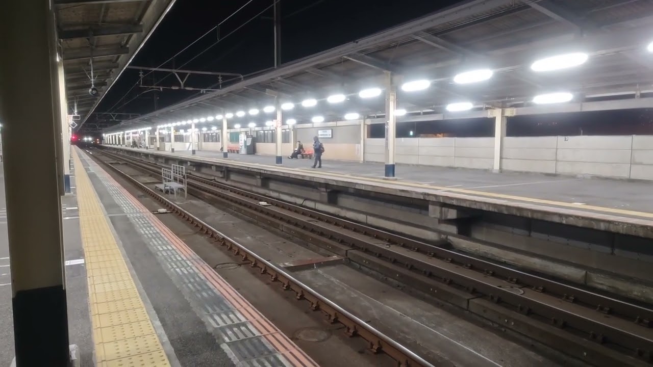 京葉線 E233系5000番台 回送列車 新習志野駅 到着〜発車