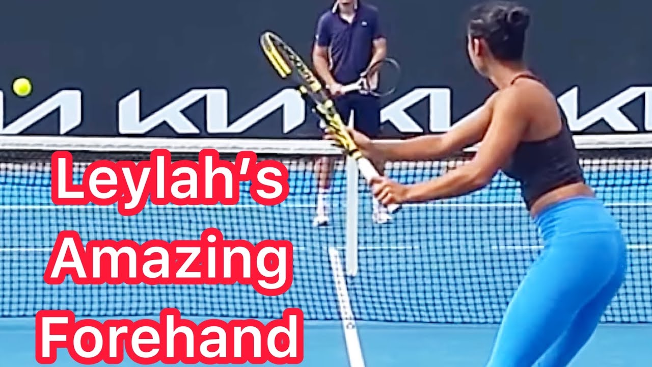 Leylah Fernandez’s Amazing Forehand Technique (Pro Tennis Tips)