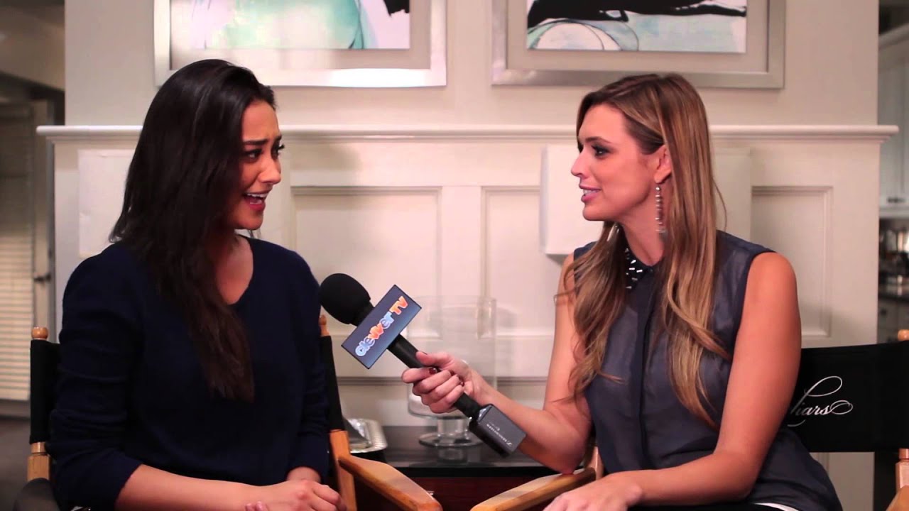 Shay Mitchell Talks Missy Franklin on 