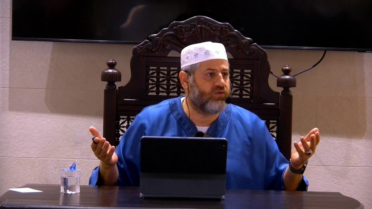 فلسطين أرض مباركة