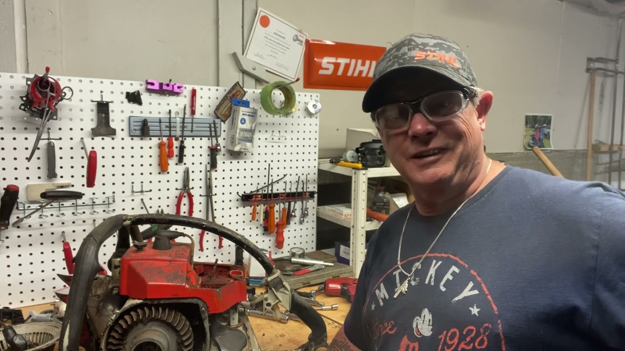 Rebuilding a stihl 090 av
