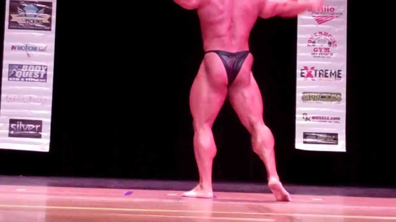 Mr. USA Steve Kuclo guest pose NPC NH Oct 22, 2011