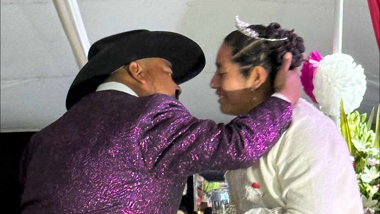 Boda tradicional en San Juan Mixtepec grupo sangre de acción chilenas y corridos 