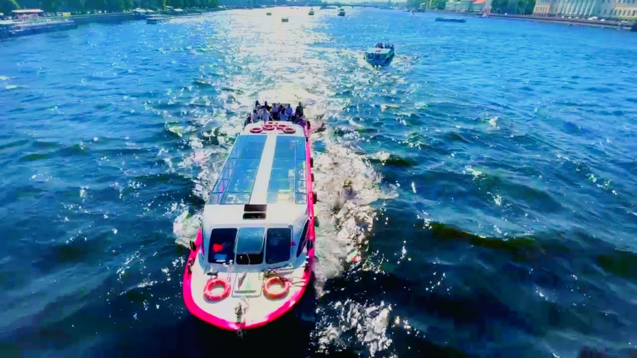 Russia | Saint Petersburg | Neva River | Spit of Vasilyevsky Island | Saint Isaac's Cathedral