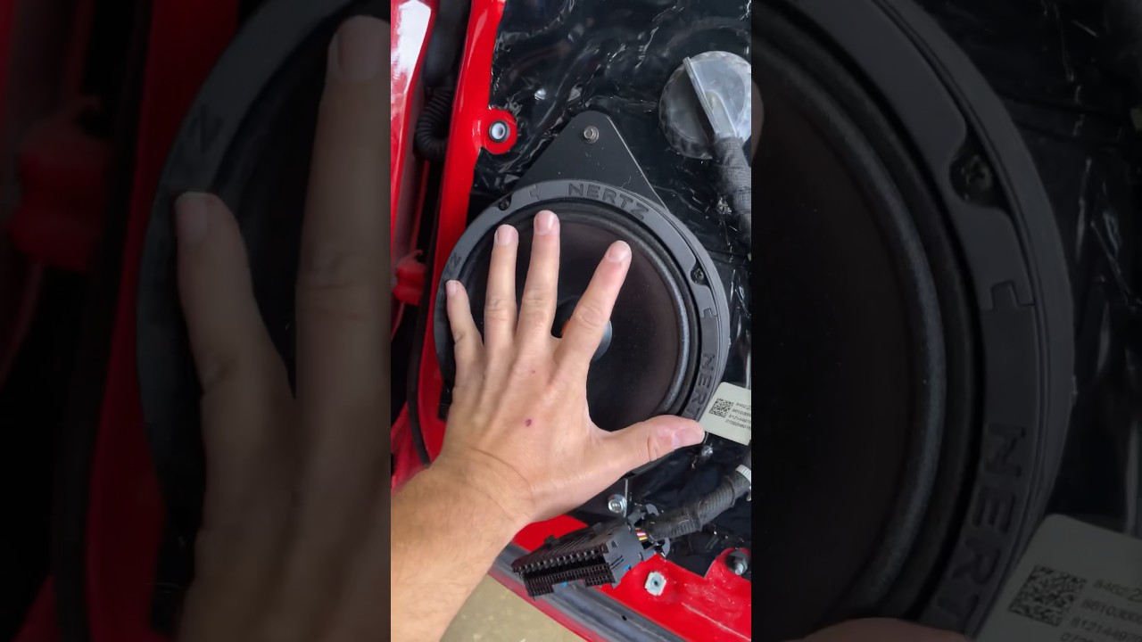 8&rdquo; Hertz SPL SHOW Speakers in a 2021 Chevrolet Silverado Door 🔥🔥 🔊🔊🔊