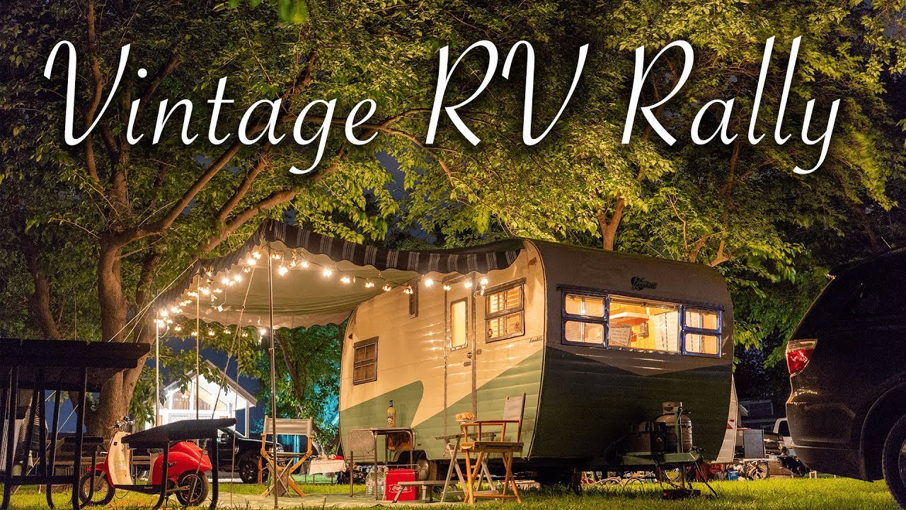 Groovin’ at the Vintage Camper Trailer Rally