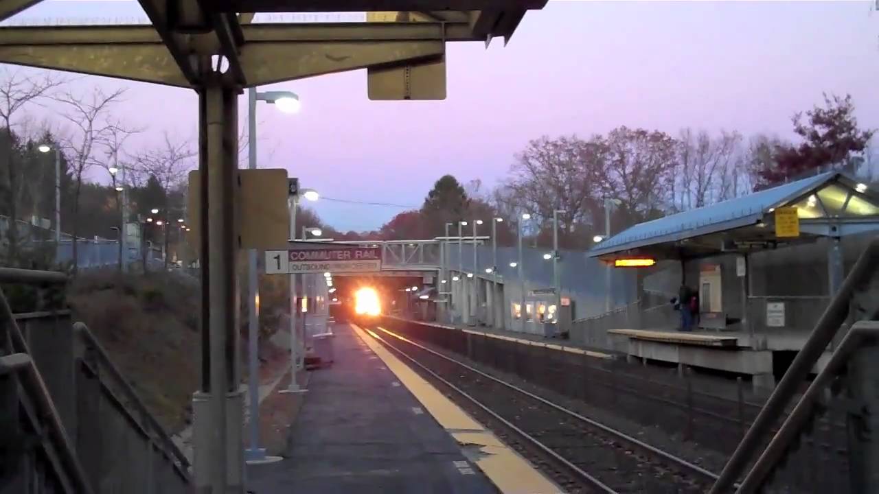 CSX Q437 Meets MBTA, Grafton Ma, 7 Engines!