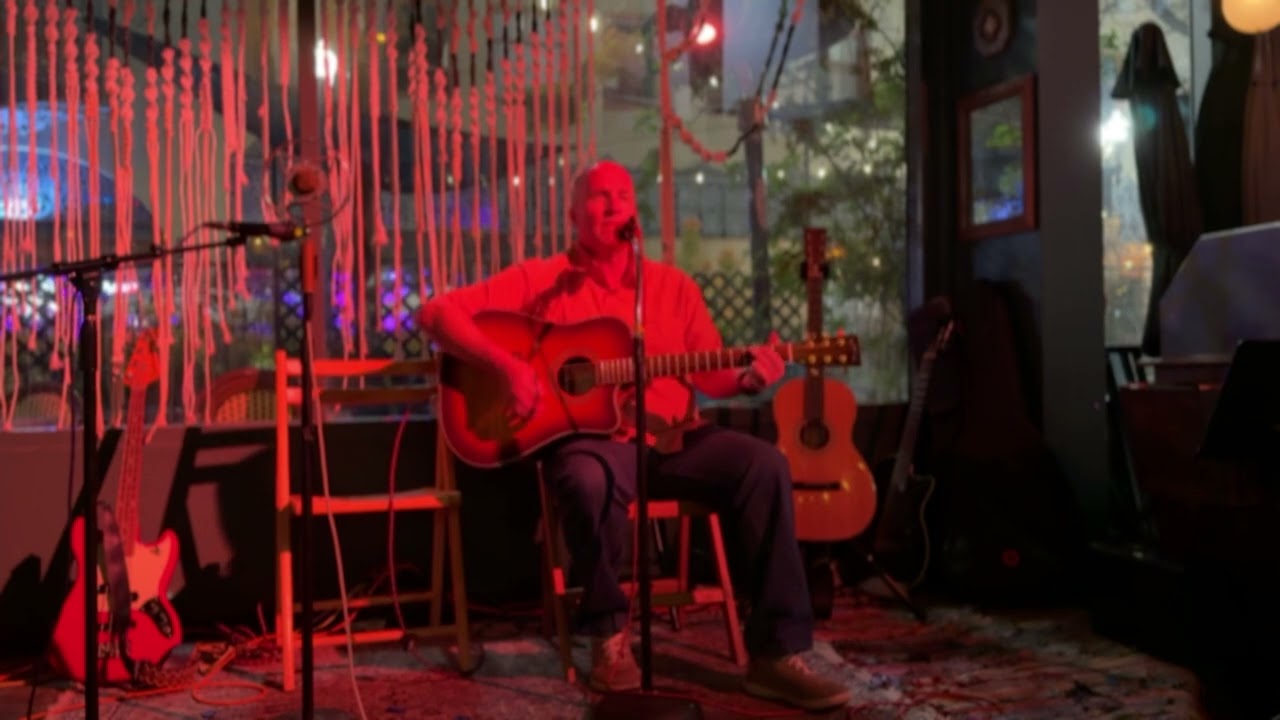 Original song by Mike Seckington at The Den Cafe open mic, Santa Ana CA