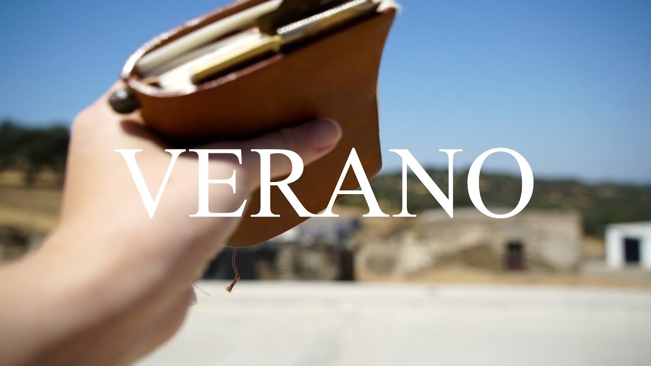 134. pack with me (passport size traveler's notebook)