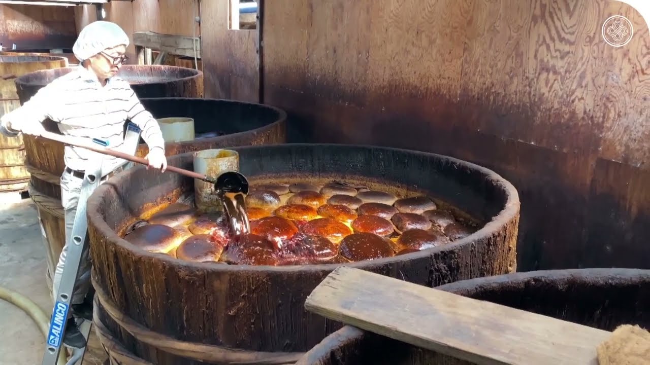 Visita Marumata Shoten, receta tamari tradicional