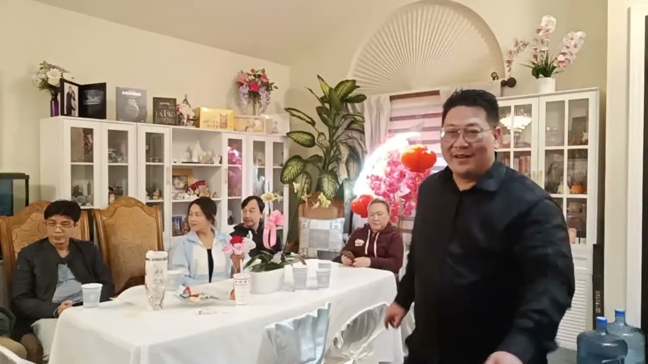 Jozeph Paul Zhang is live!