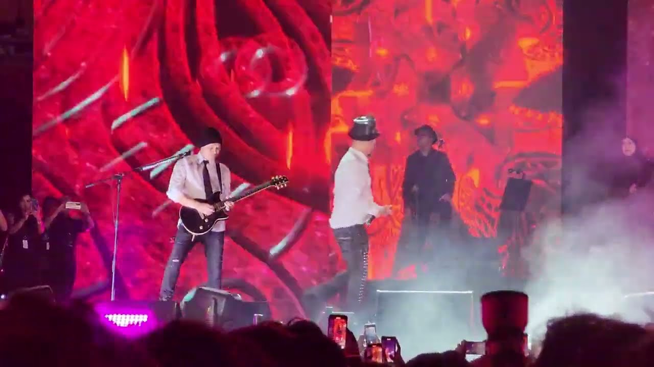Cinta Gila ~ Dewa 19 ft Ari Lasso Once Virzha Ello at Pesta Rakyat 30th JIS 2023