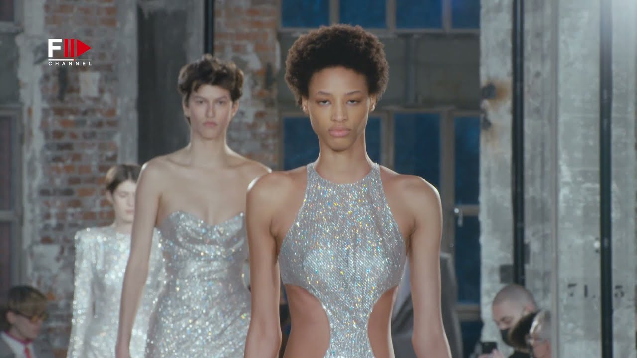 ALEXANDRE VAUTHIER Haute Couture Spring 2022 Paris - Fashion Channel