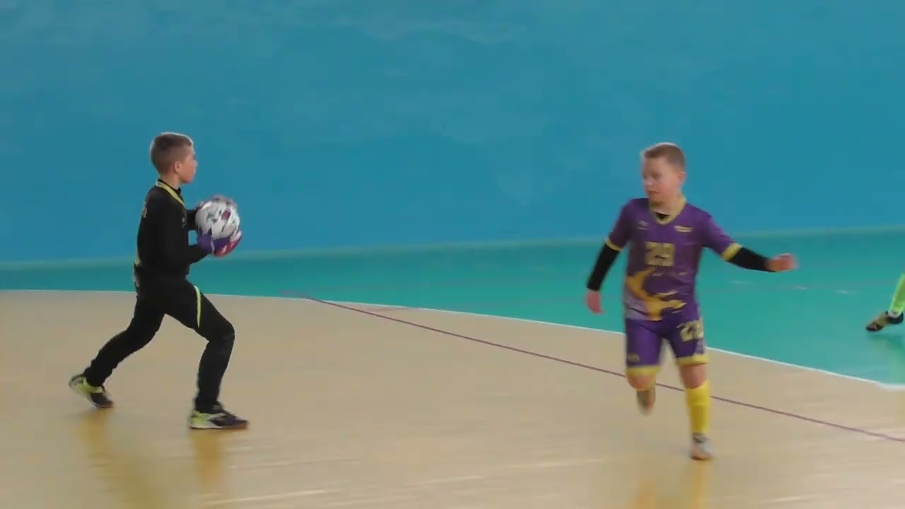 Футзал. ДЮСШ№3 - Амор. 1-й тайм