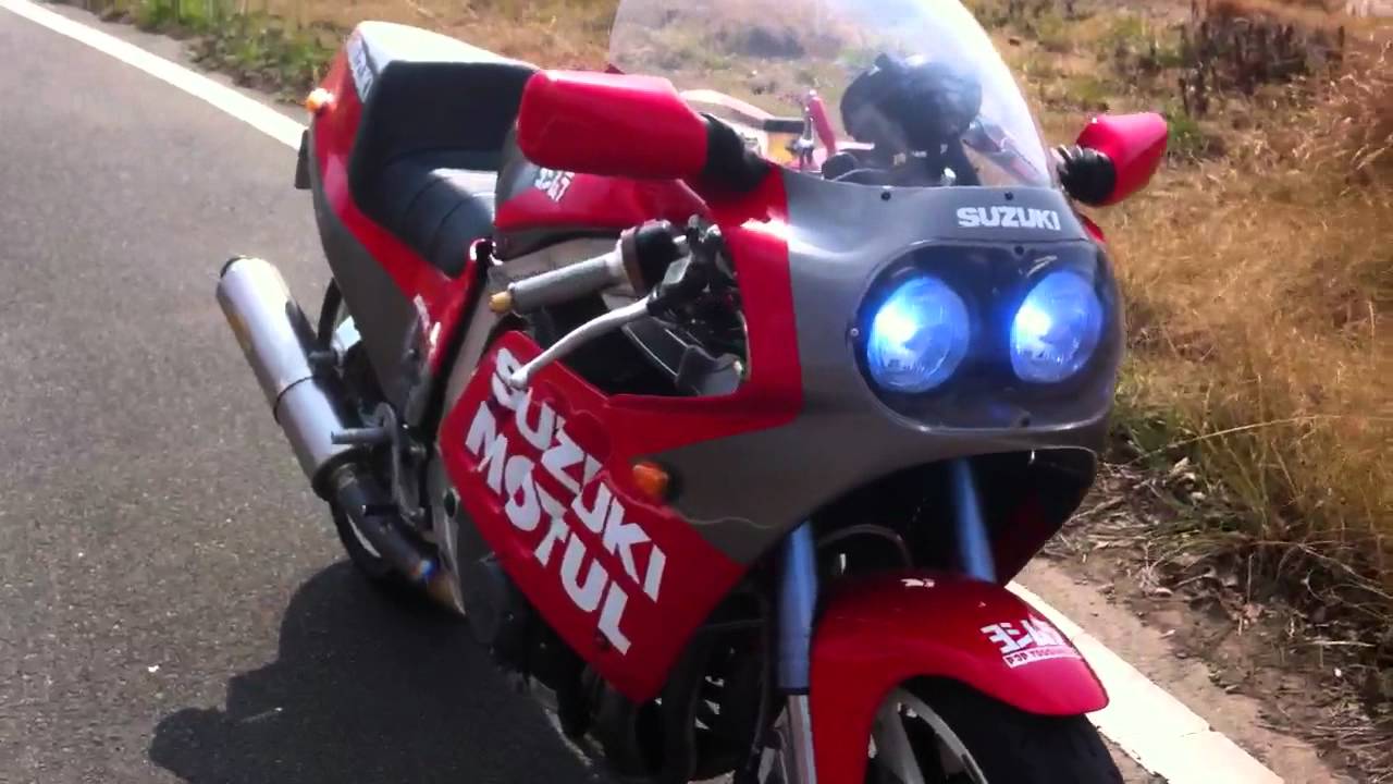 suzuki Gsx-R1100 ヨシムラトルネードボンネビル仕様