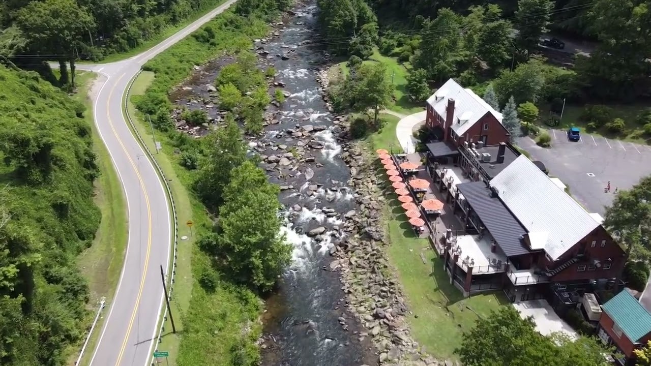 Visiting the Tapoco Tavern and Lodging.