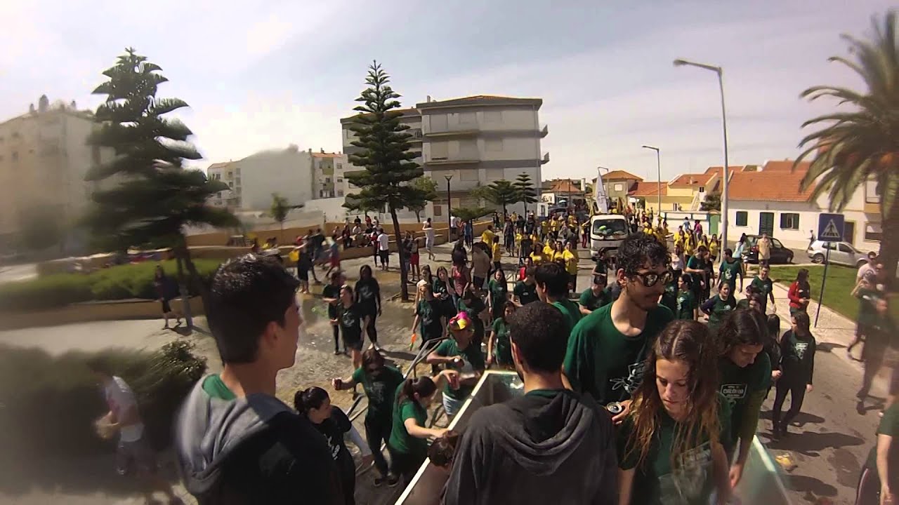 DESFILE Caloiros 2014 - ESTM - PENICHE MOVIES