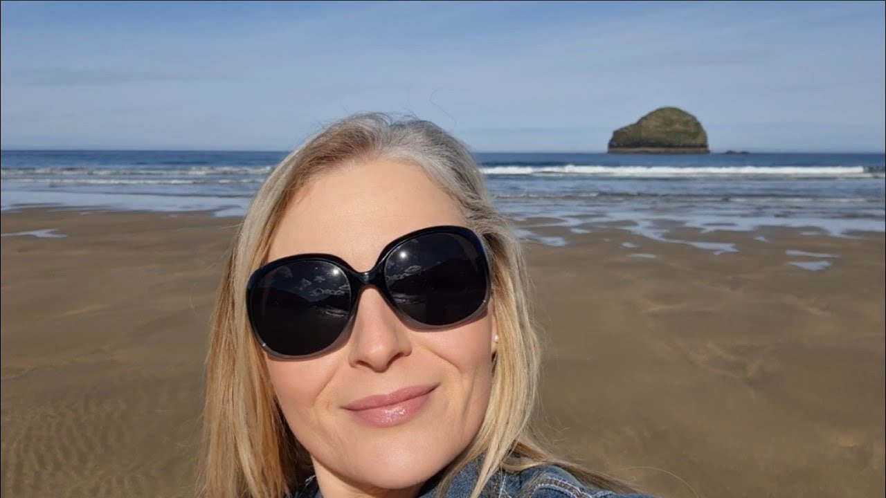 Cornwall Vlog Day 2. Trewarmett. Cosy Breakfast. Trebarwith Strand dog friendly beach.