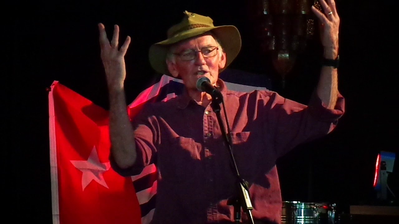 Mental Health Week Poetry @ Smiths Alternative, Canberra, 2017.