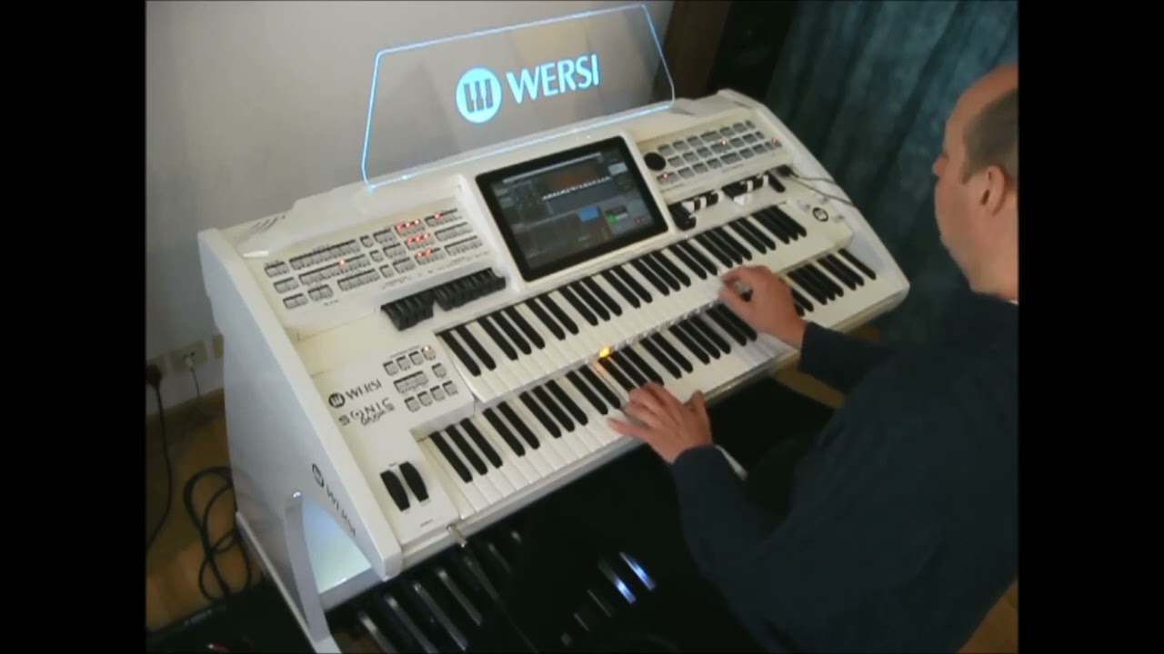 Wersi - Mille Colombes ( Mireille Mathieu) .