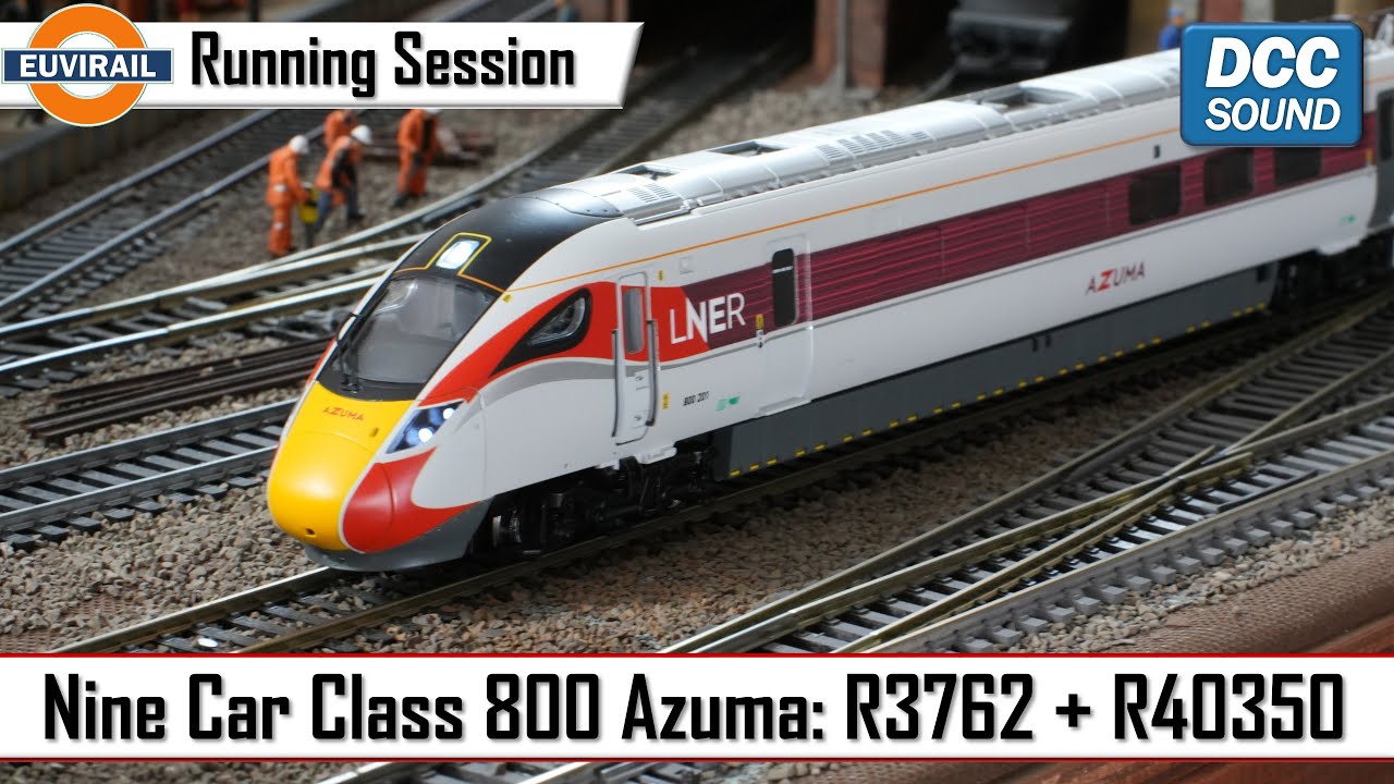 Nine Car Hornby Class 801/2 LNER Azuma featuring the R3762 5-car Train Pack and R40350 4-Coach Pack