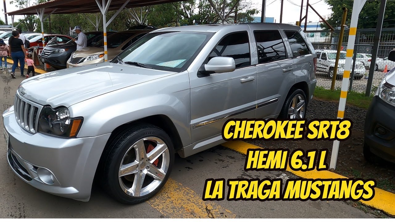 Jeep Cherokee SRT 8  Hemi 6.1 la traga mustangs