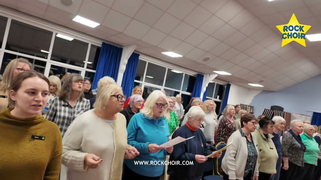 Rock Choir Cornwall sings Mountain
