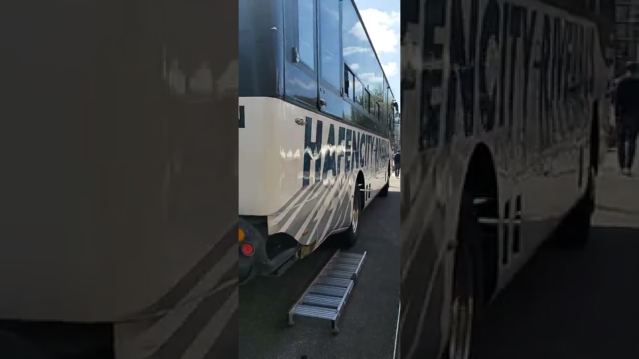 Swimbus MAN Hamburg. Плавающий автобус.