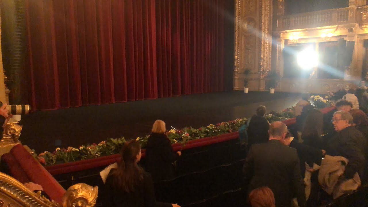 Poslední rozloučení s hercem Luďkem Munzarem