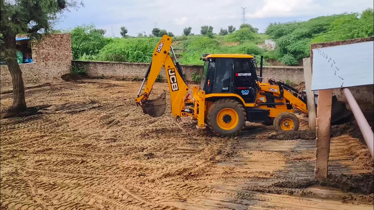 Jcb 3dx Machine Working In Goshala || Jcb Se Aaj Nandishala Ki Sfai Ki
