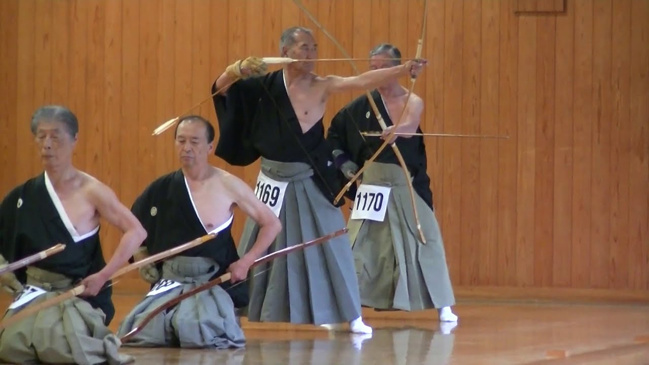 範士19名の奉射　20191103明治神宮奉納全国弓道大会
