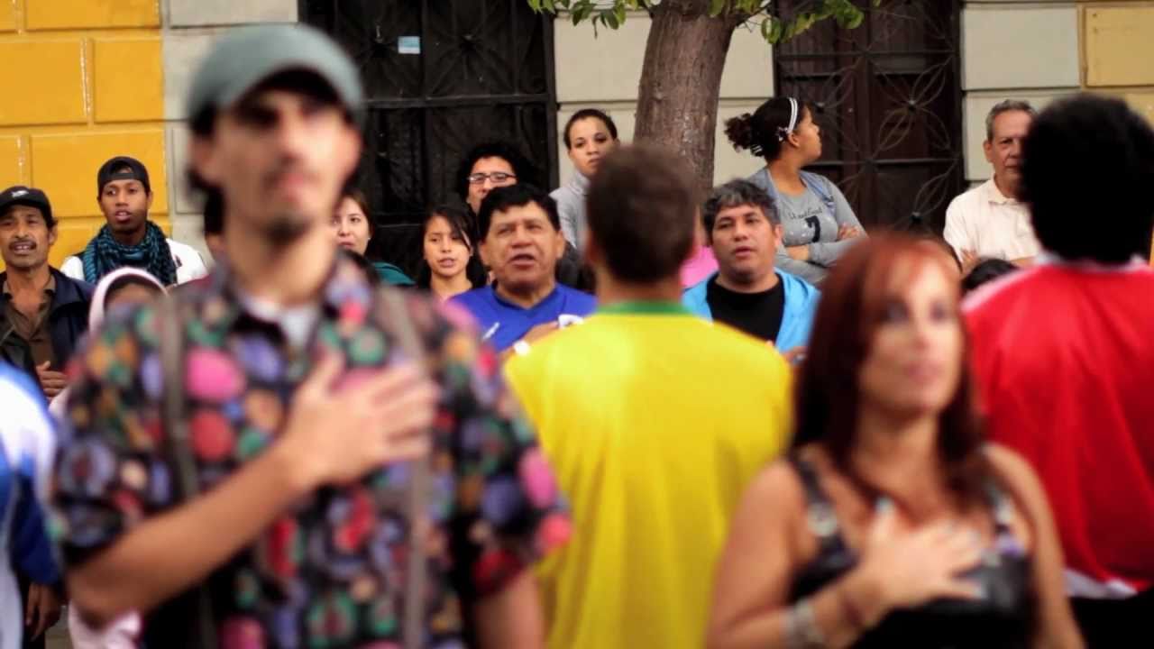 Vive la Vida - Colectivo Circo Band (VIDEO OFICIAL)